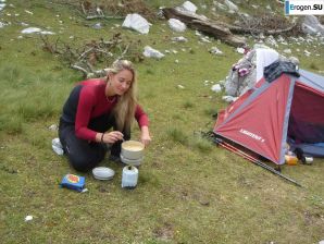 туристы и нудисты в одном флаконе. Эскиз 5