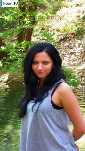 leave without a swimsuit. Thumb 12