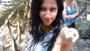 leave without a swimsuit. Thumb 15