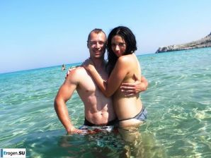 leave without a swimsuit. Thumb 24