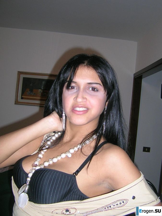 latin girl with a boyfriend. Photo 18