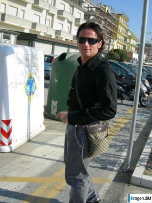 latin girl with a boyfriend. Thumb 25