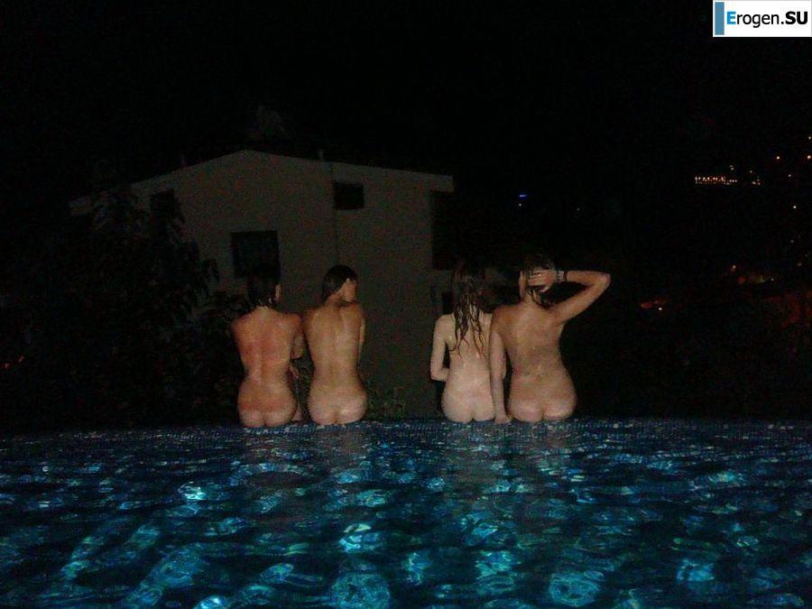 naked chicks in the pool. Part 2. Photo 16