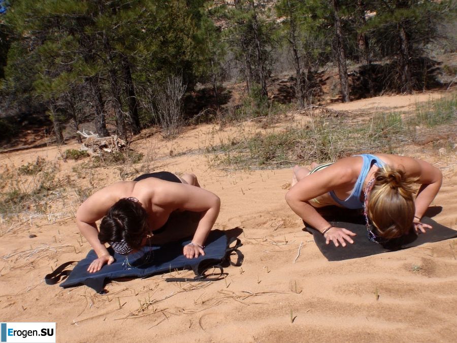 crazy girls in the canyon. Photo 5