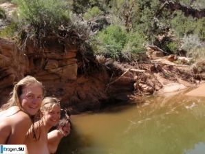 crazy girls in the canyon. Thumb 14