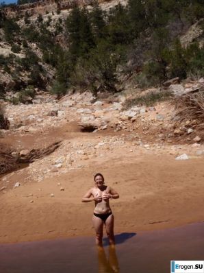 crazy girls in the canyon. Thumb 8