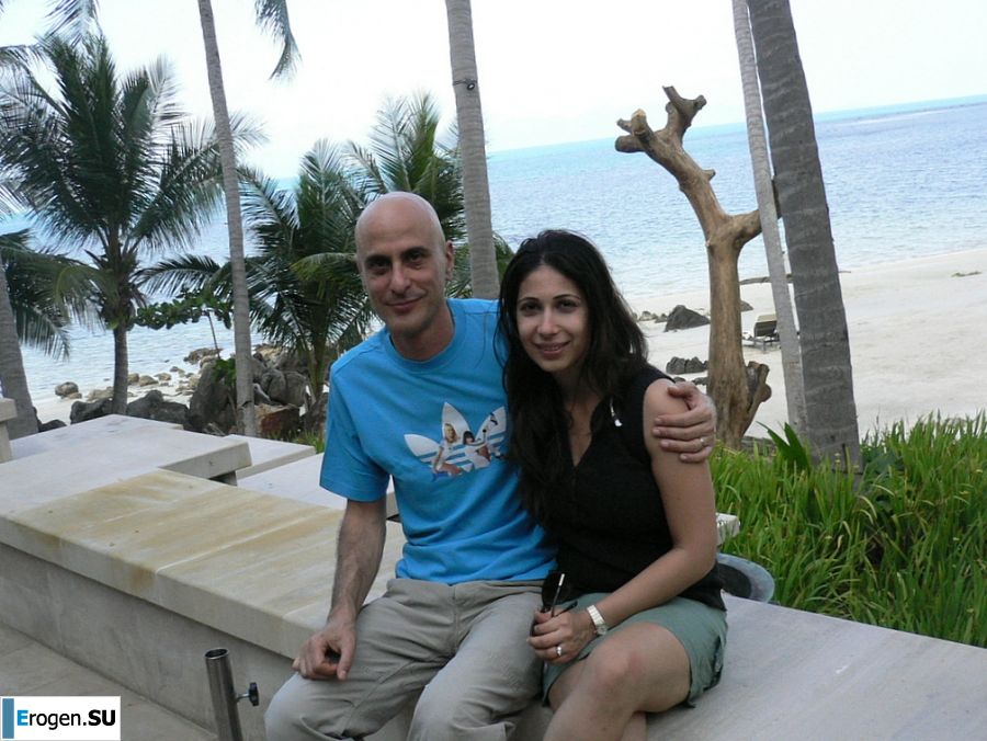 summer sex among palm trees. Photo 12