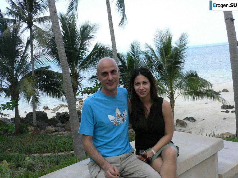 summer sex among palm trees. Photo 13