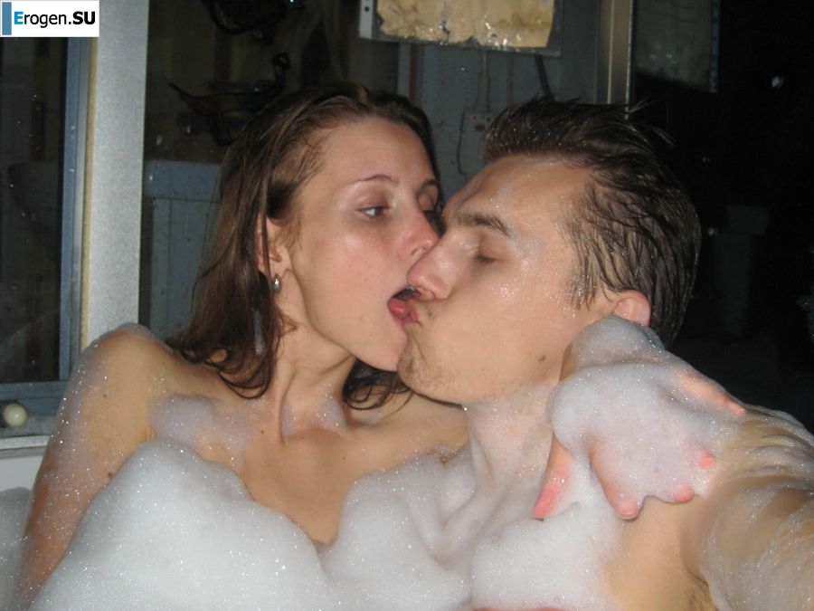 naked charming in between sex. Photo 9