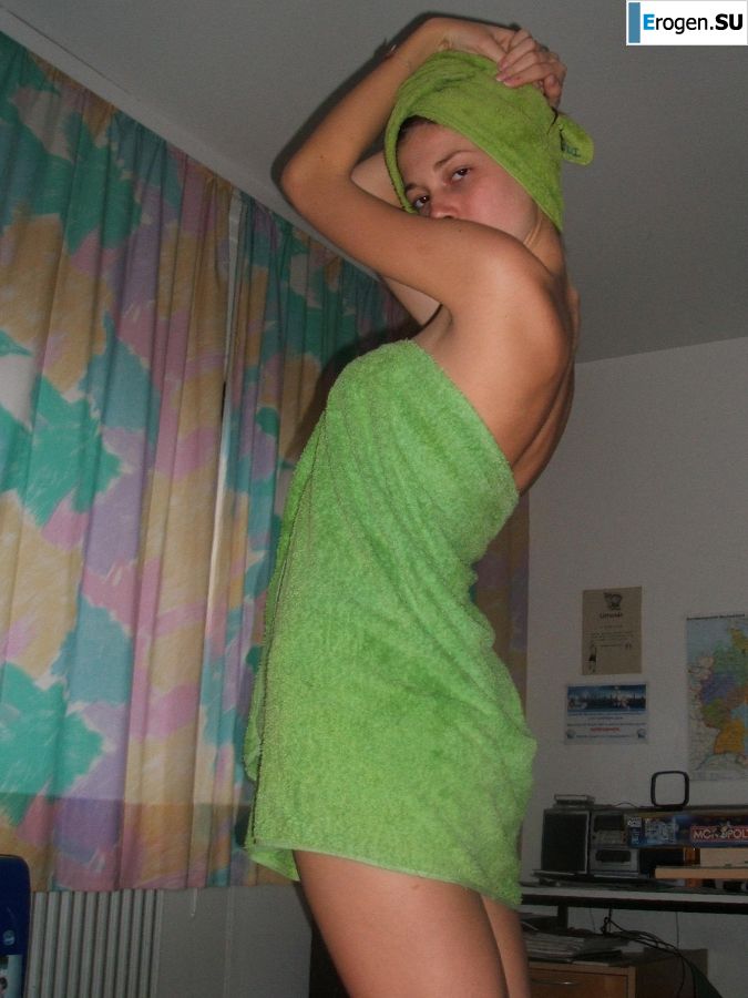 a happy young couple presents. Photo 24