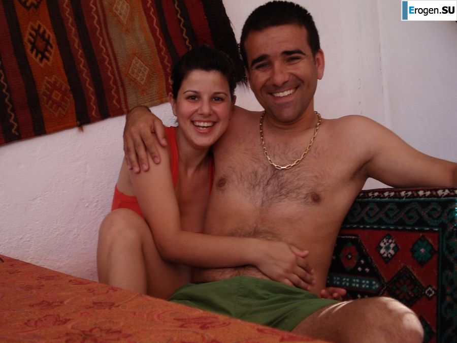 миниатюрная короткостриженная брюнетка в отпуске. Часть 2. Фото 14