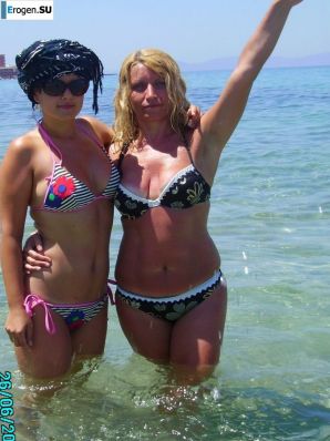 миниатюрная короткостриженная брюнетка в отпуске. Часть 2. Эскиз 22