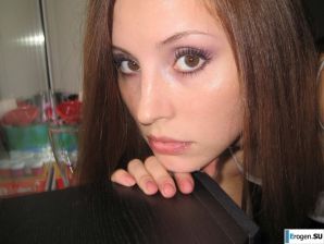 голая очаровашка в перерывах между сексом. Часть 2. Эскиз 40