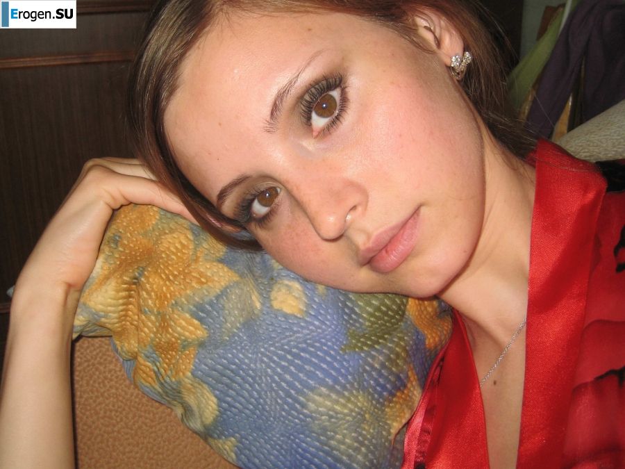 голая очаровашка в перерывах между сексом. Часть 3. Фото 28