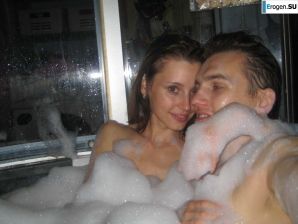 голая очаровашка в перерывах между сексом. Часть 3. Эскиз 10