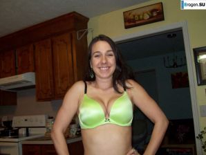 жизнерадостная любительница атласных бюстье. Эскиз 46