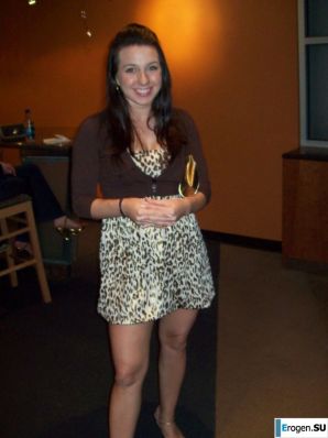 жизнерадостная любительница атласных бюстье. Эскиз 48