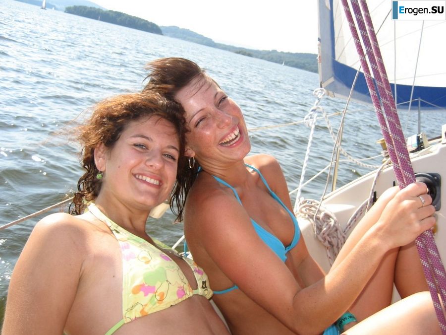 from the yacht to the beach, and then to the pool. Photo 14