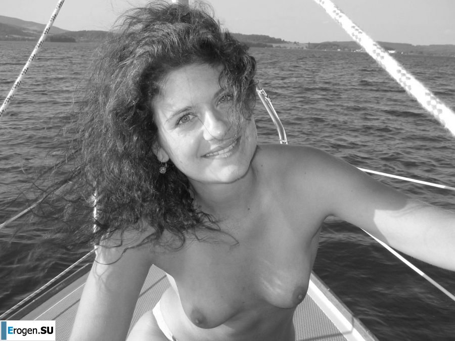 from the yacht to the beach, and then to the pool. Photo 19