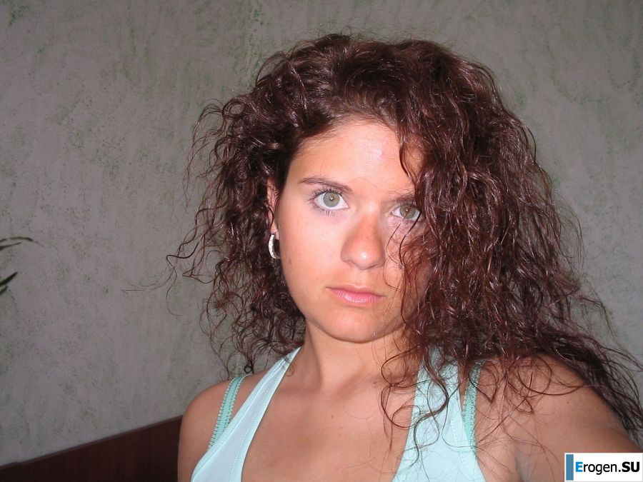 from the yacht to the beach, and then to the pool. Photo 9