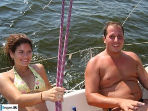 с яхты на пляж, а после в бассейн. Эскиз 12