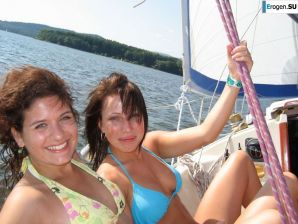 с яхты на пляж, а после в бассейн. Эскиз 13