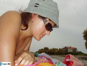 с яхты на пляж, а после в бассейн. Эскиз 39