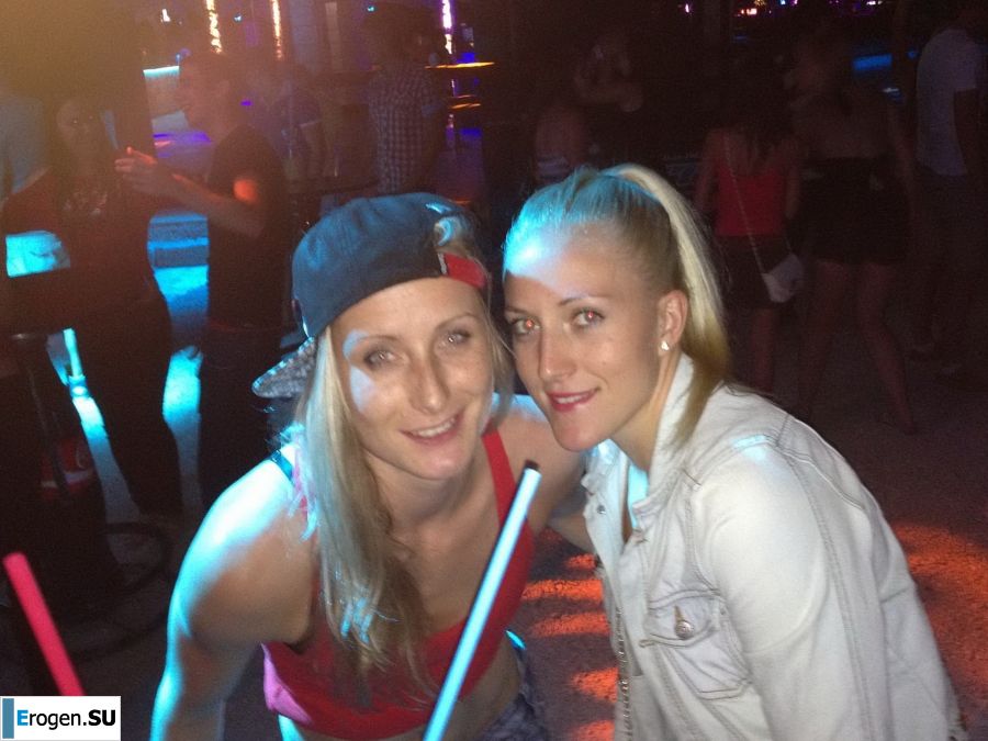 lecherous parties on the beach. Photo 3