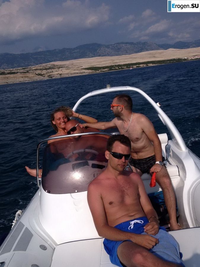 lecherous parties on the beach. Photo 35