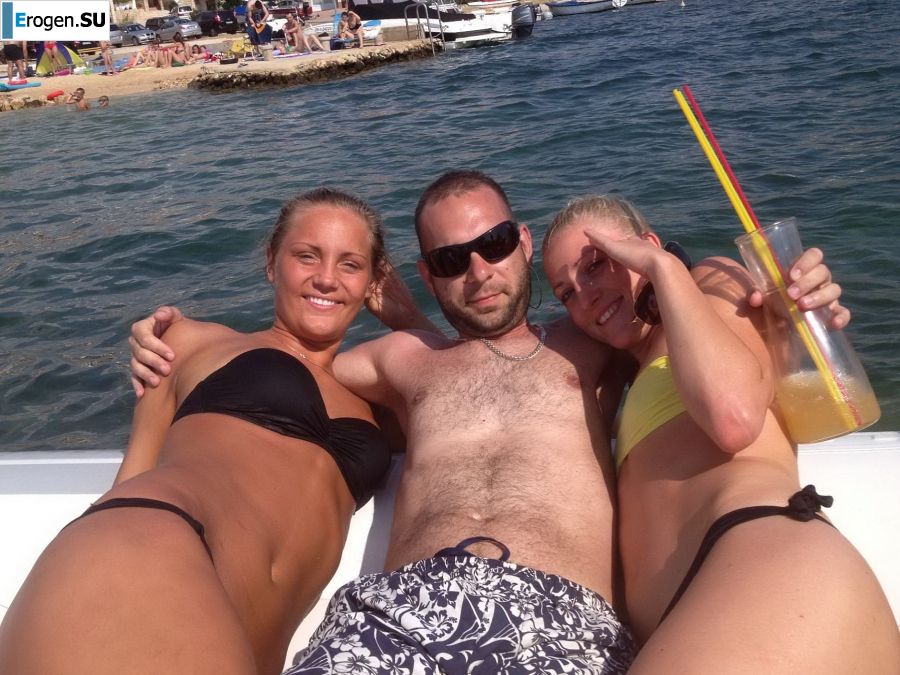 lecherous parties on the beach. Photo 39