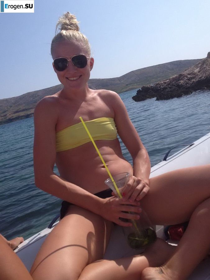 lecherous parties on the beach. Photo 44