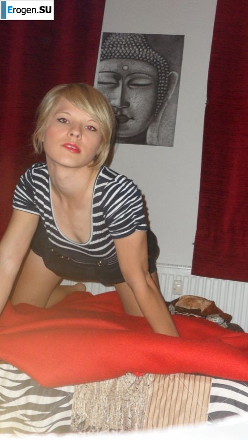 slightly underfucked blonde. Photo 4