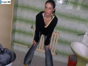 moody striptease without a single smile. Thumb 21