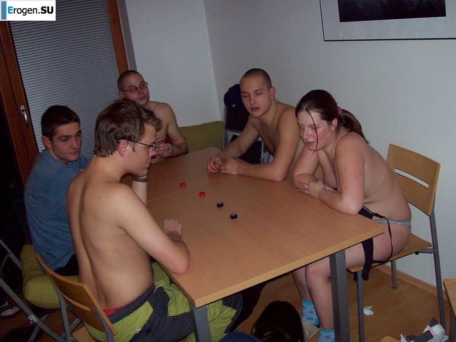 they won by stripping. Photo 24