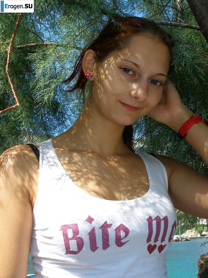 Sly fox with a playful look. Photo 13