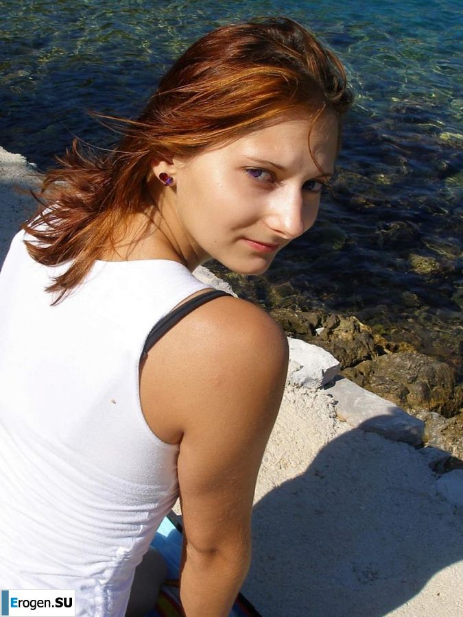 Sly fox with a playful look. Photo 26