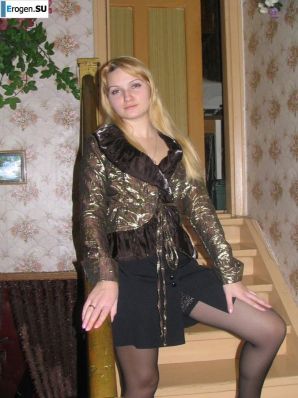 обнаженные зарисовки от милой блондинки. Эскиз 9