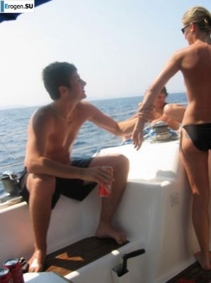 party with heifers on a yacht. Thumb 8