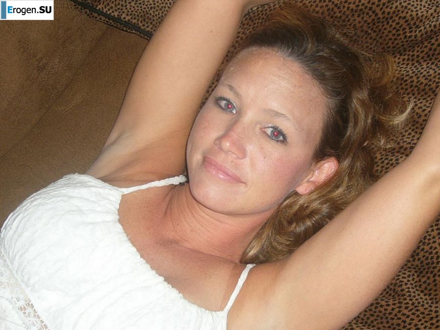 she is ecstatic from role-playing games. Photo 18