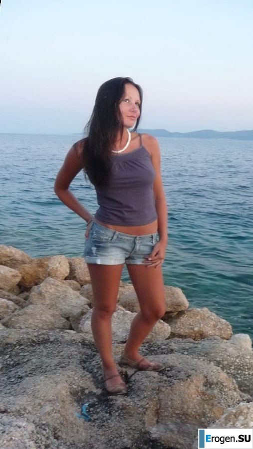 youth on a rocky shore. Photo 16