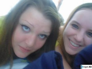 лезбиянки в палаточном лагере. Эскиз 43