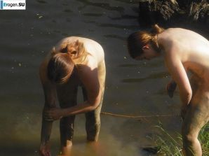 лезбиянки в палаточном лагере. Эскиз 8