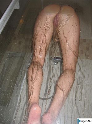 tattooed blonde walks naked. Part 2. Thumb 43