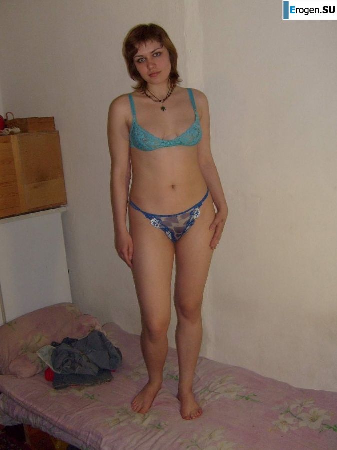 just fooling around and undressing. Photo 10