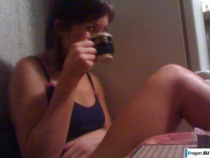 anxious husband catches his undressed wife on camera. Thumb 21