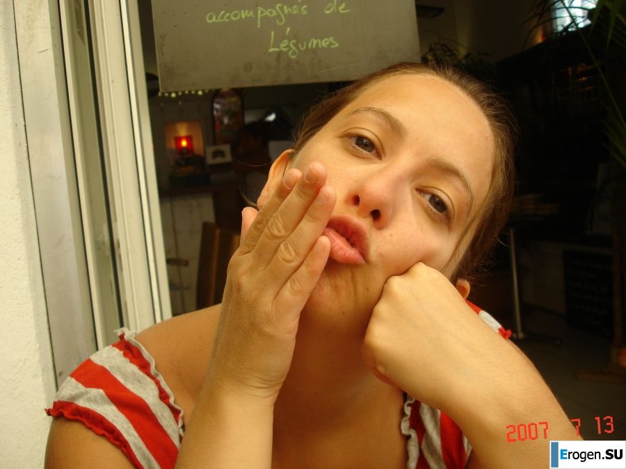 lit up her third breast size. Photo 7