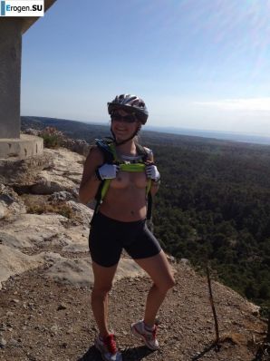 mischievous minx on the beach. Thumb 19