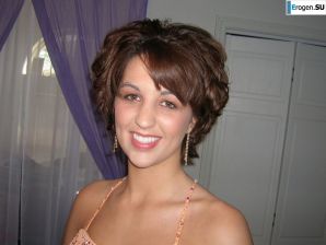 a little uniform disgrace. Thumb 2