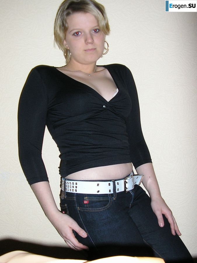 очередные самострелы недотраханной девушки. Фото 11