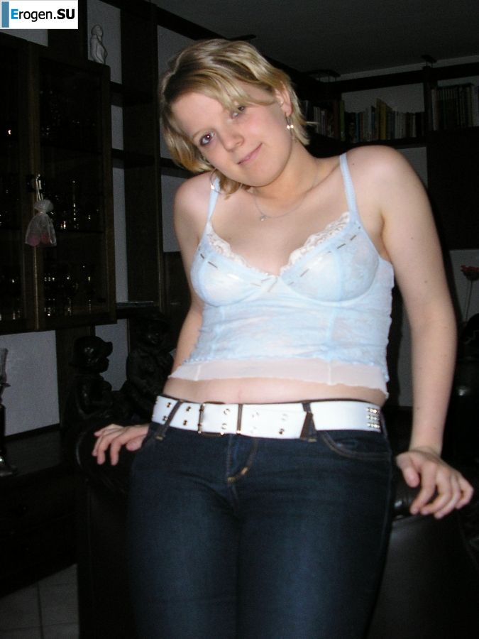 очередные самострелы недотраханной девушки. Фото 9